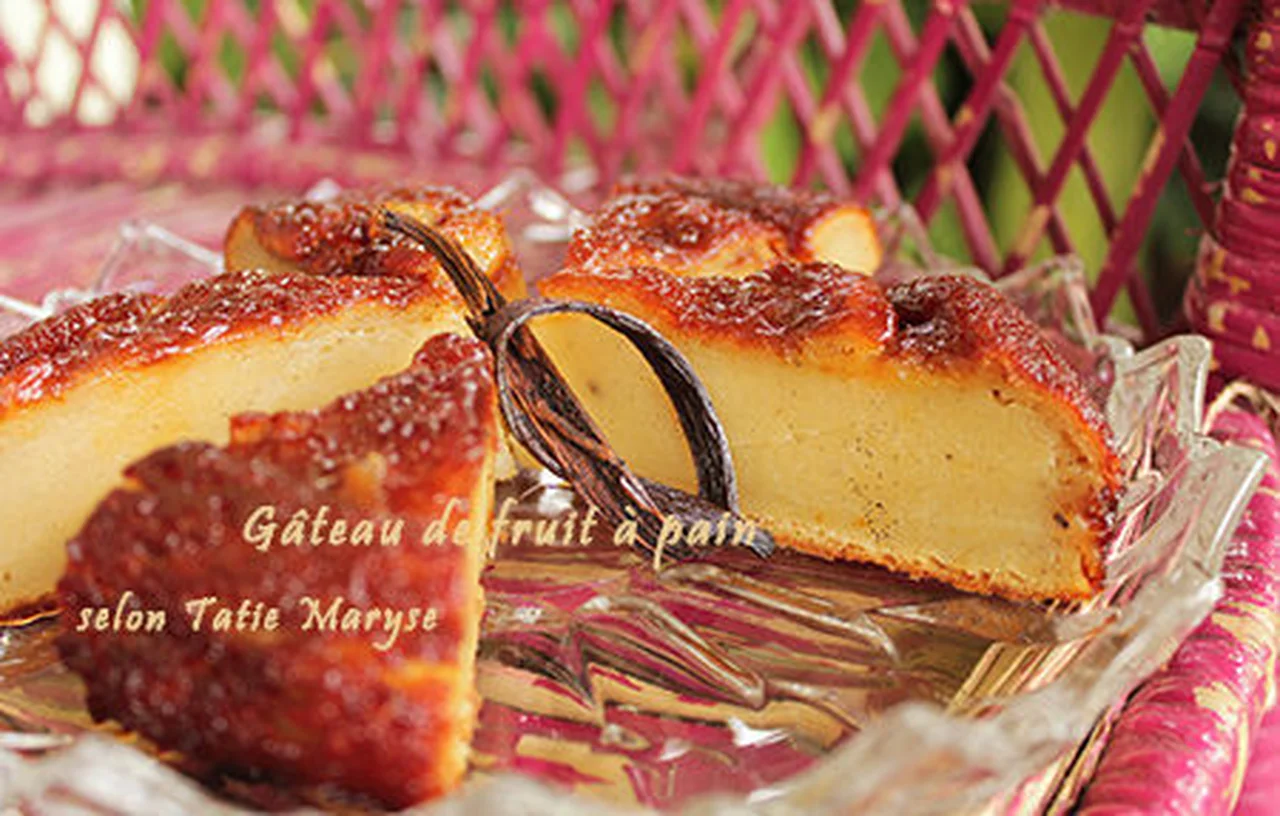Gâteau de fruit à pain antillais