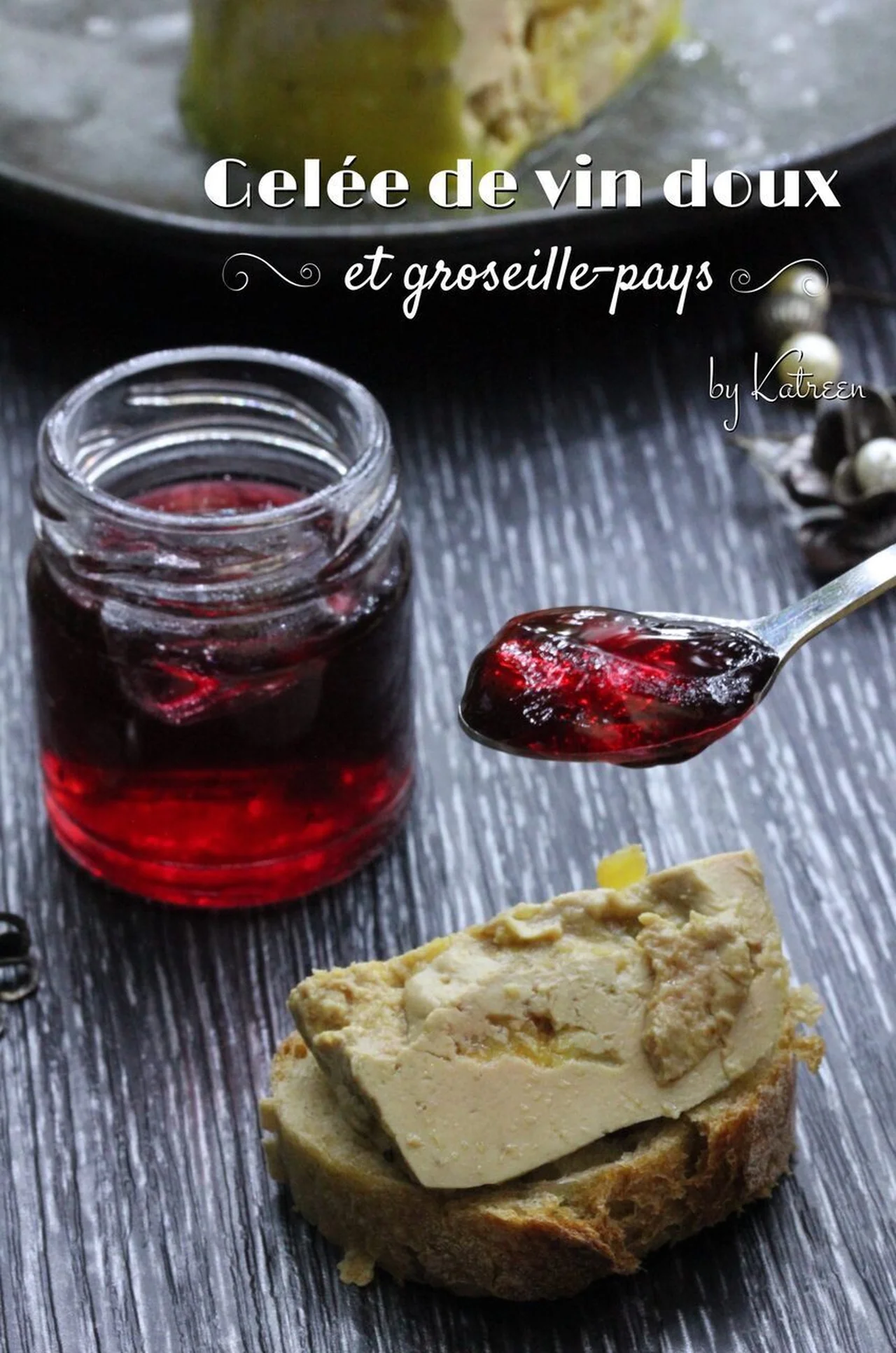 Gelée de vin et groseille-pays