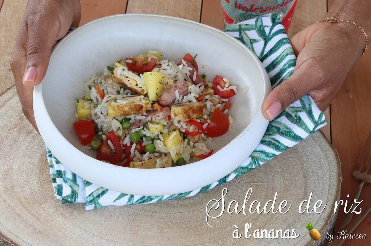Salade de riz à l'ananas et lardons