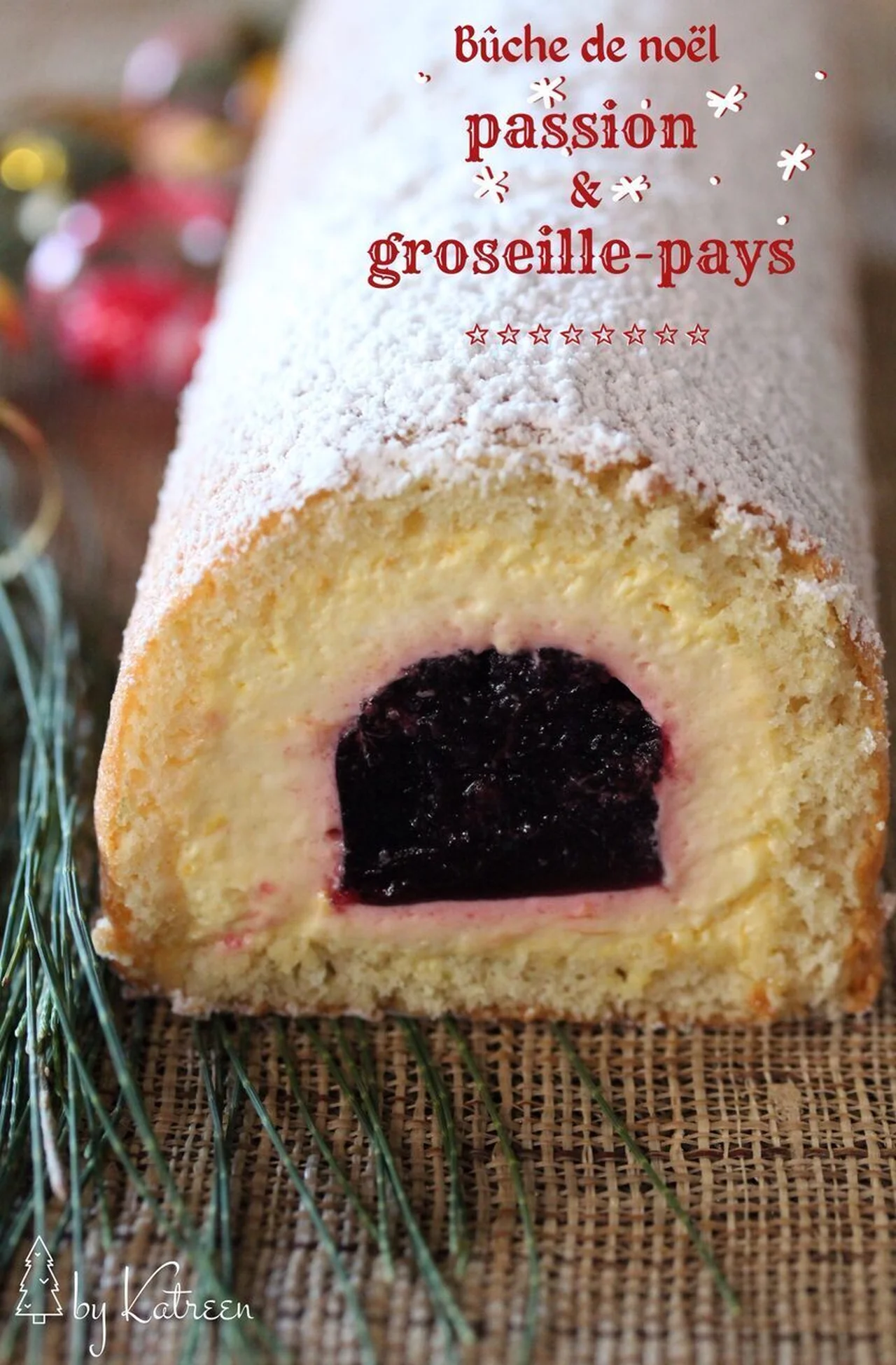 Bûche passion et groseille-pays