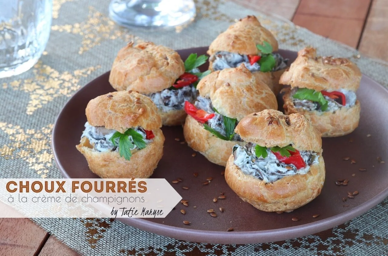 Choux fourrés à la crème de champignons
