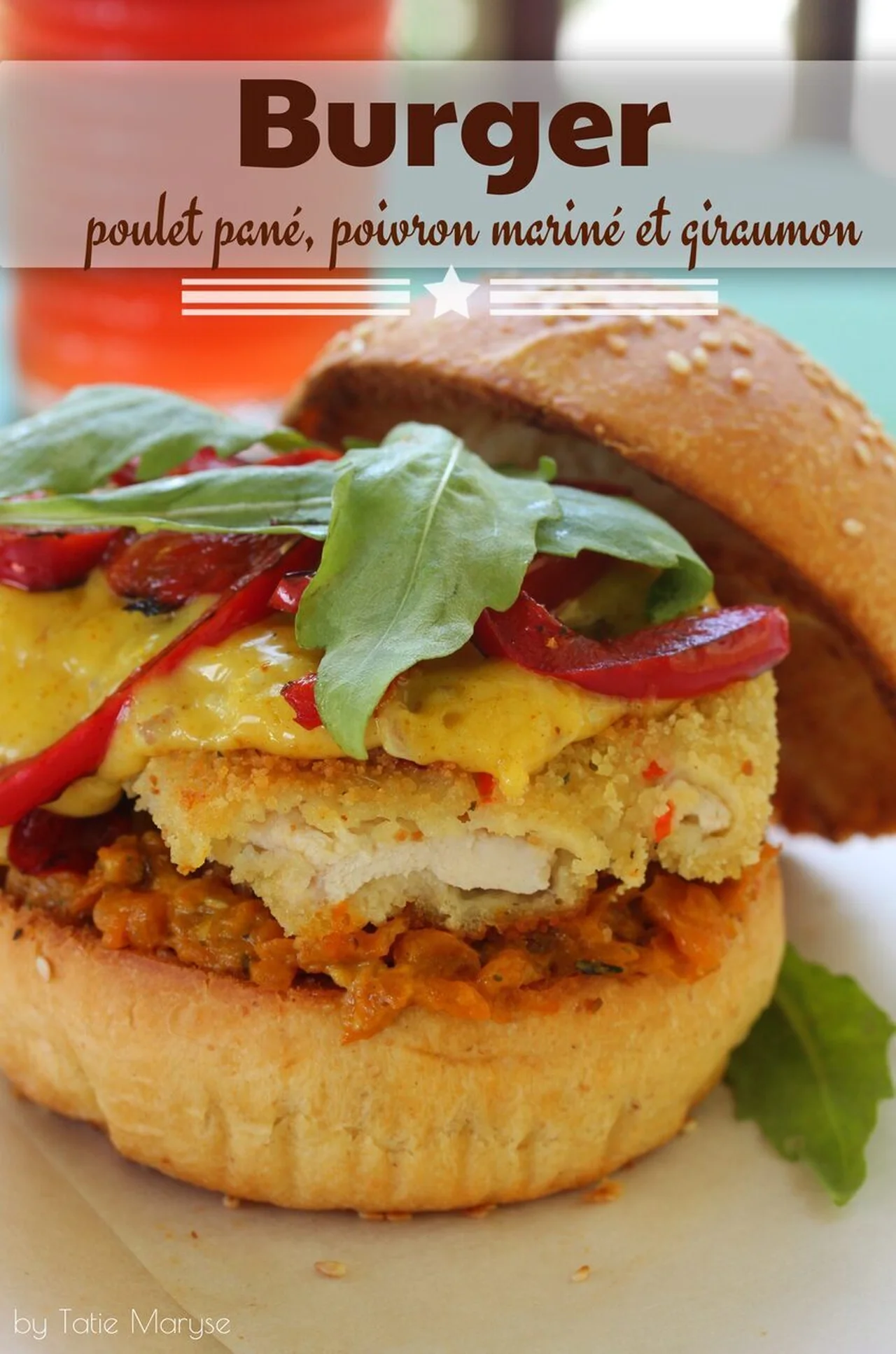 Burger au poulet pané, poivron et giraumon