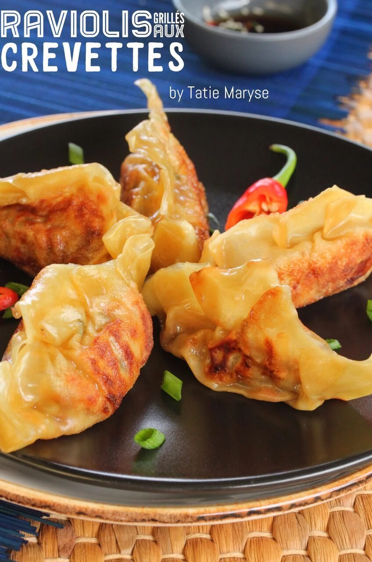 Raviolis grillés à la crevette (gyoza)