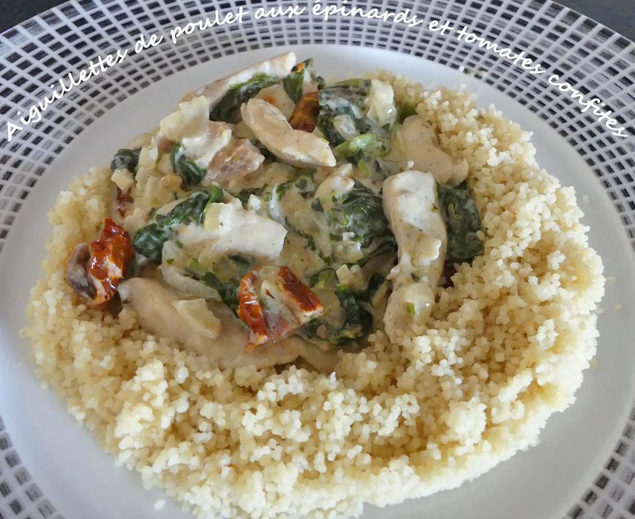 Aiguillettes de poulet aux épinards et tomates confites