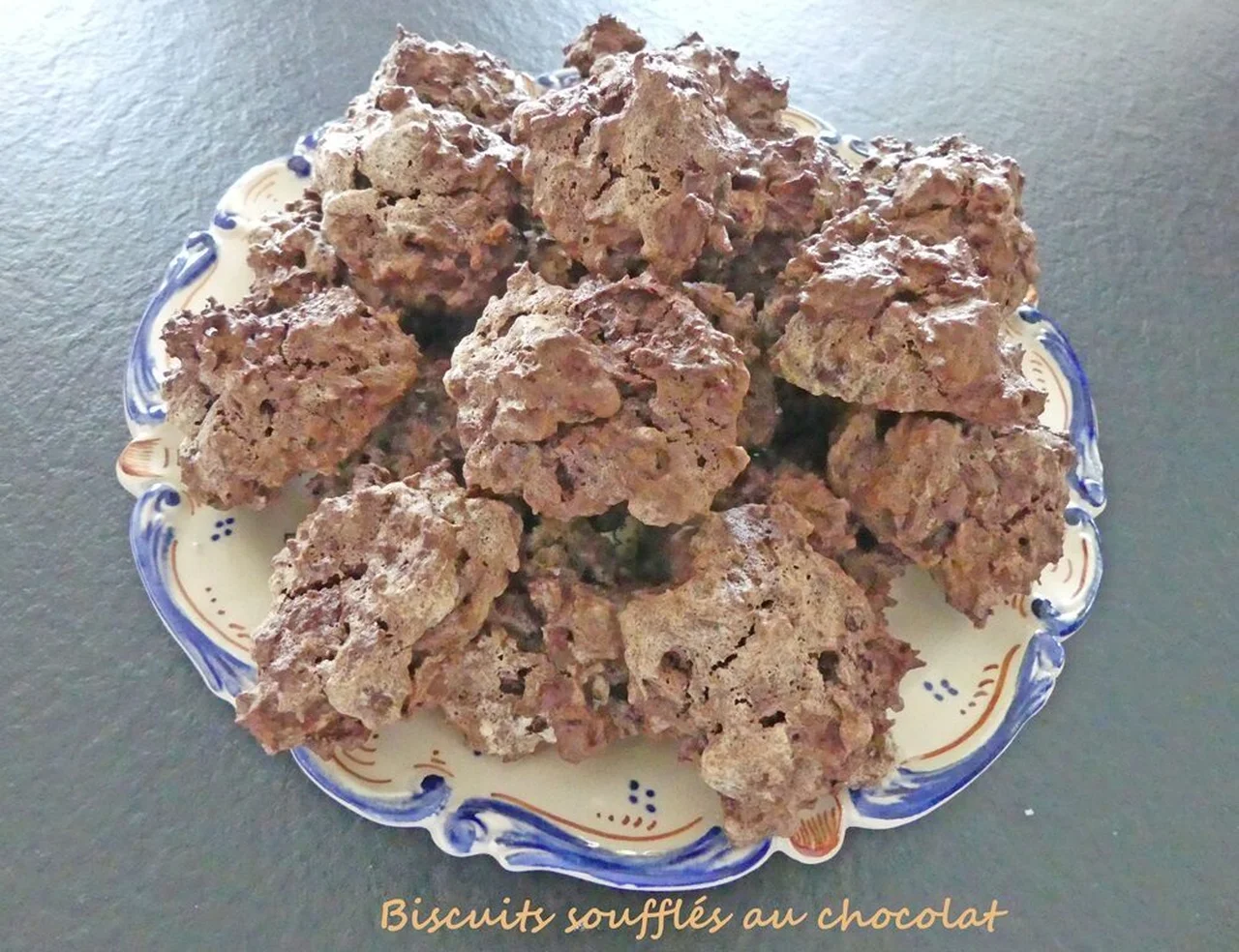 Biscuits soufflés au chocolat