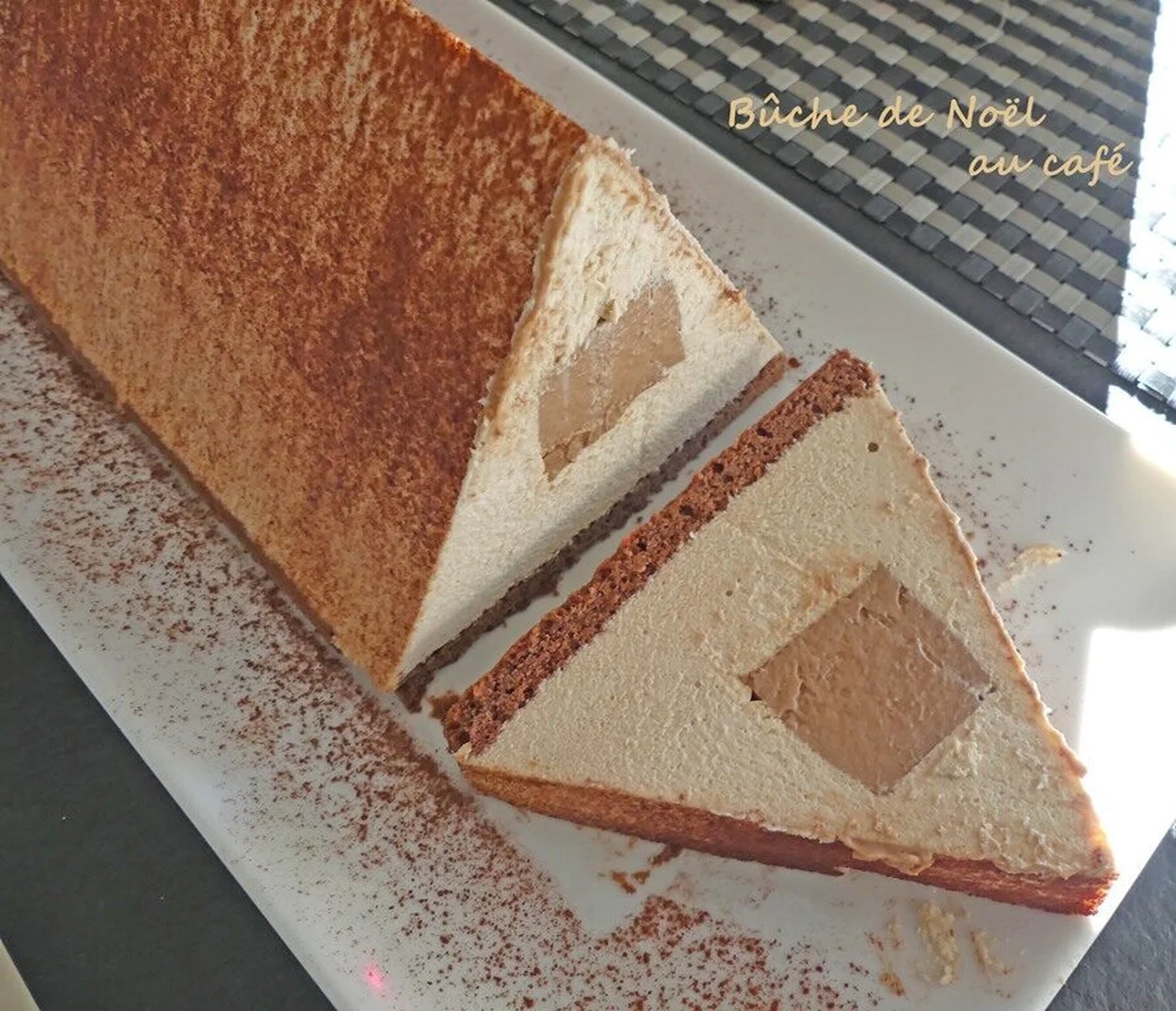 Bûche de Noël au café
