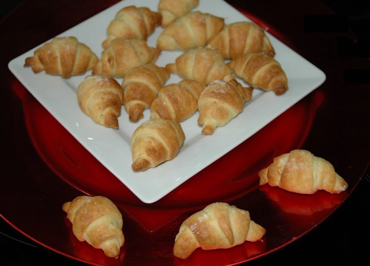 Mini croissants gourmands