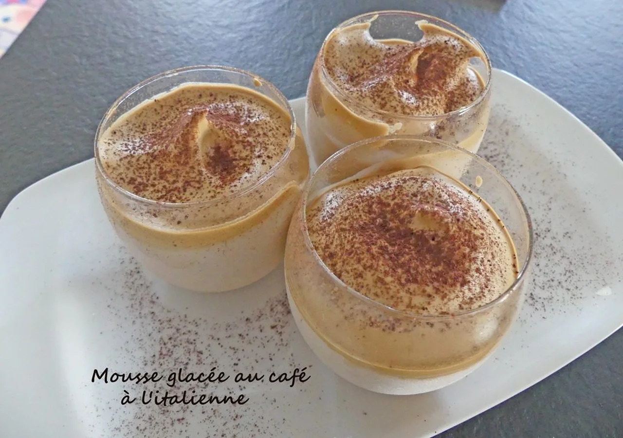 Mousse glacée au café à l'italienne