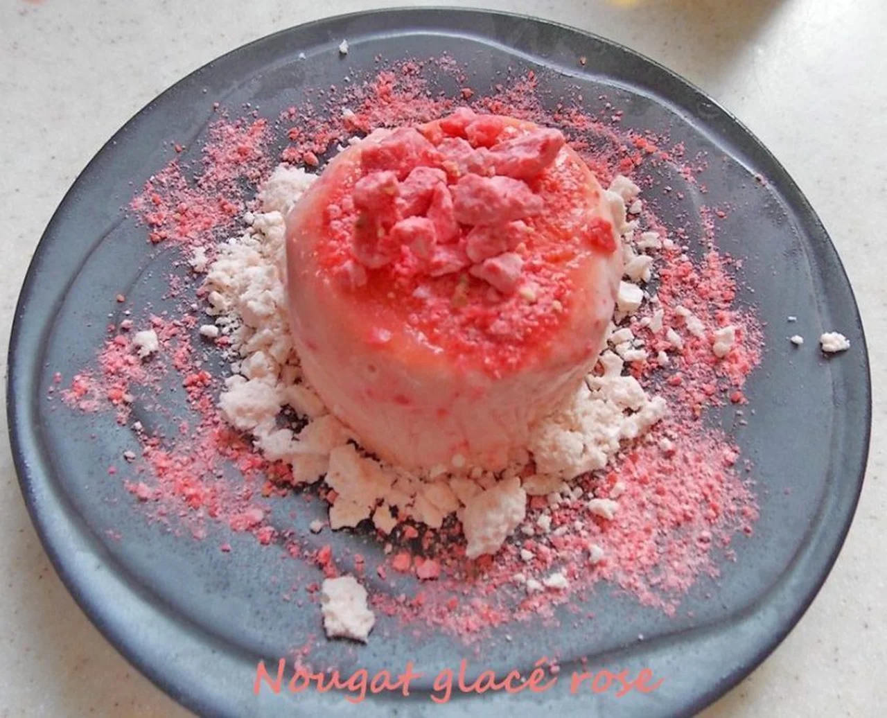 Nougat glacé rose