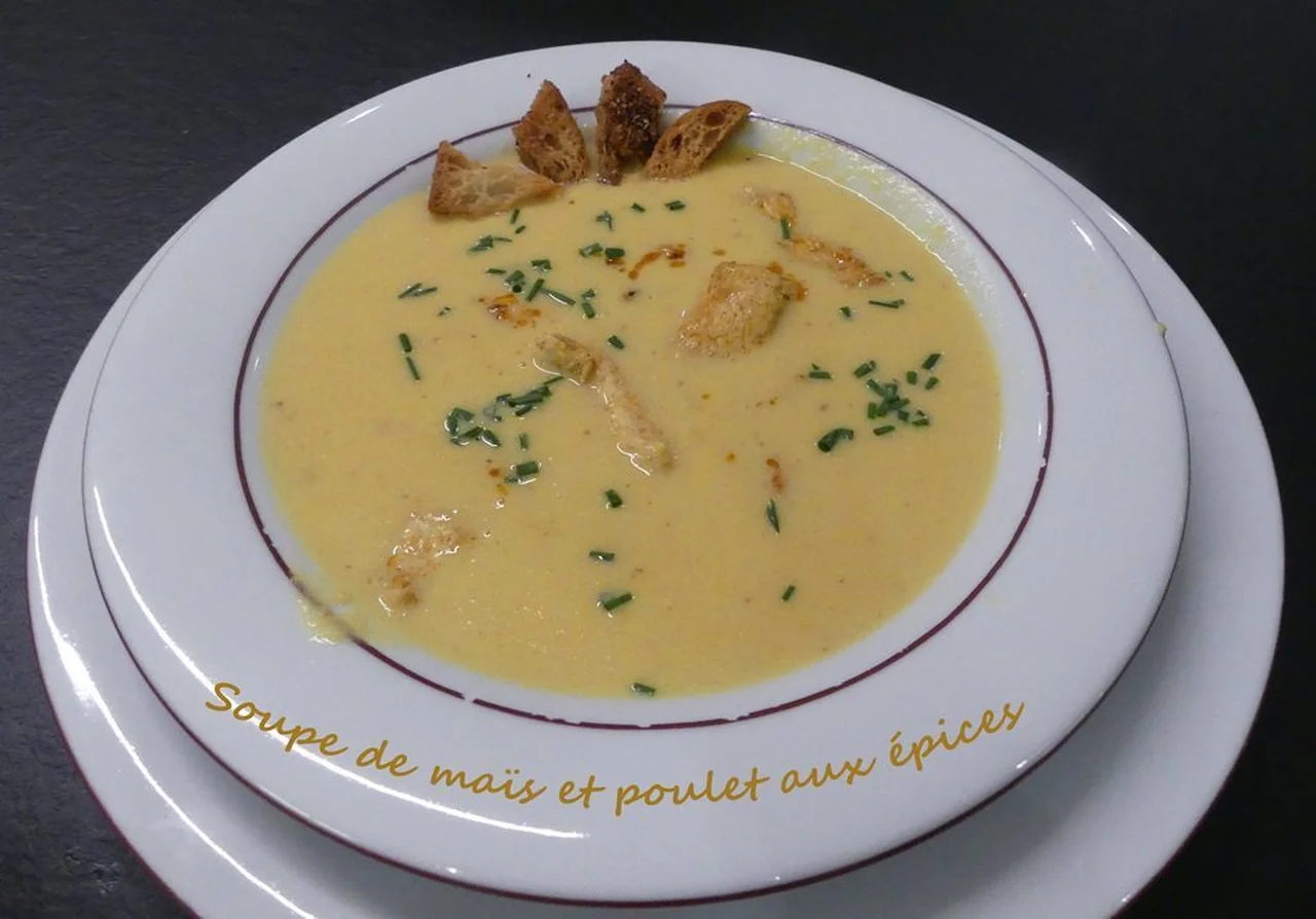 Soupe de maïs et poulet aux épices