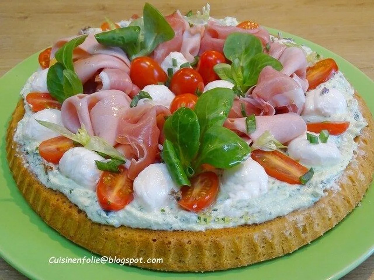 Crostada di Pasqua, pesto d'ail des ours, mozzarella