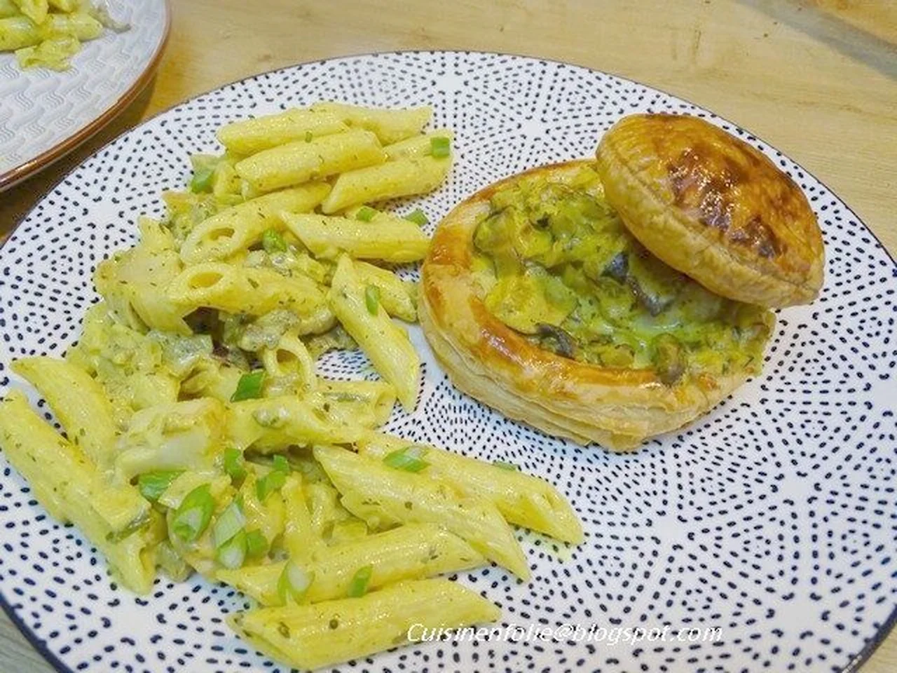Feuilletés de saint-jacques, poireaux et champignons