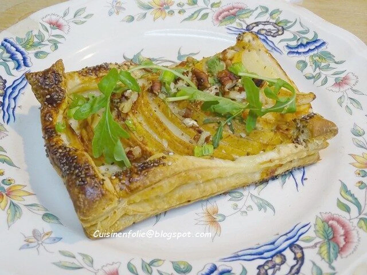 Feuilletés poire, Gorgonzola, miel et noix