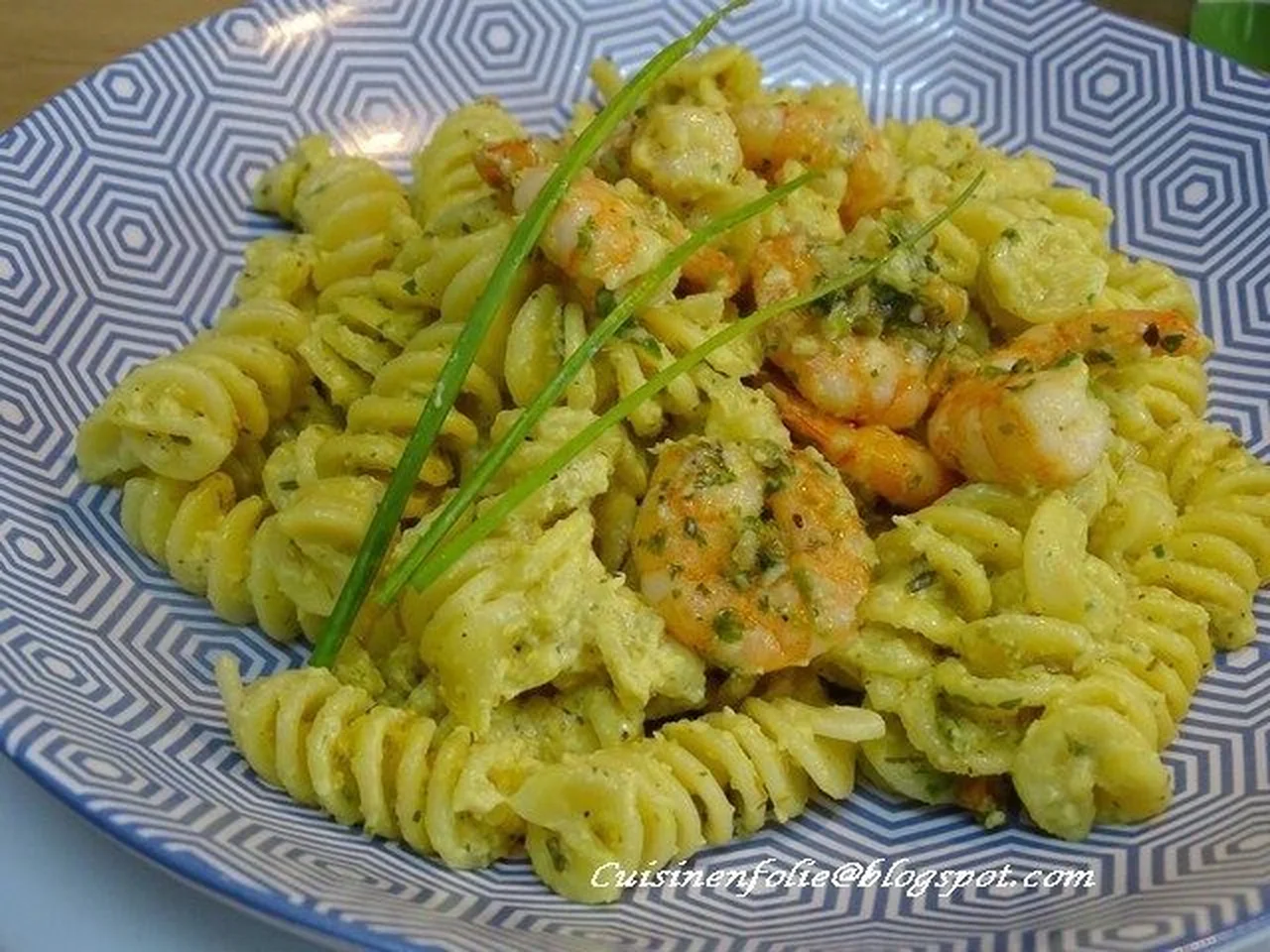 Fusilli crème de courgettes et crevettes sautées