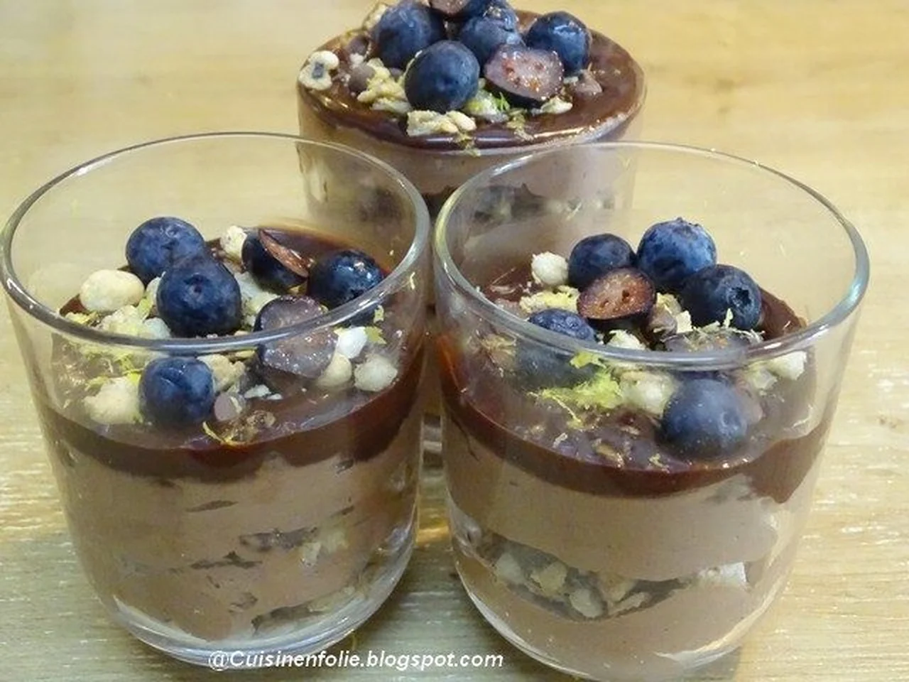 Mousse croustillante chocolat noir et lait, caramel