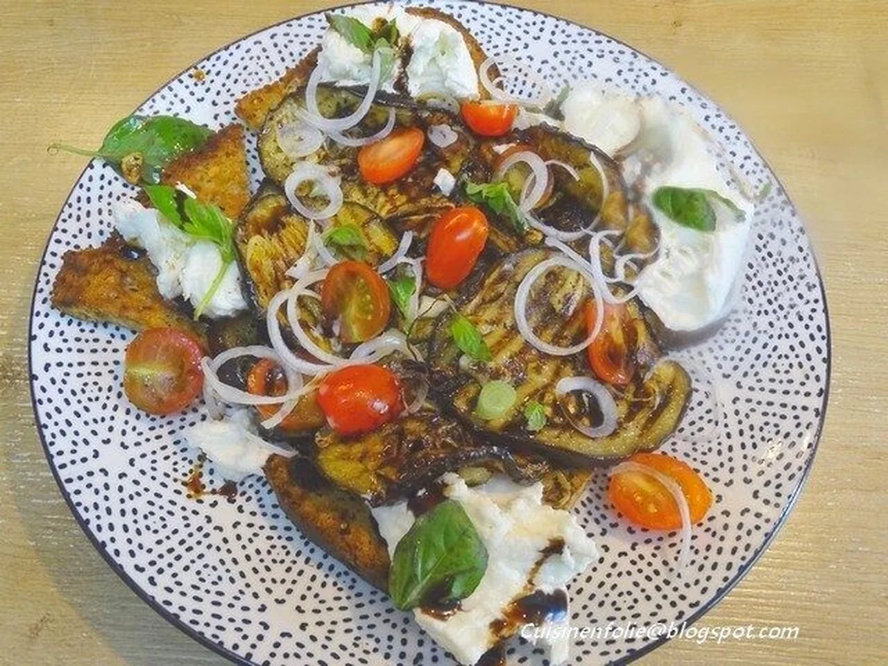 Salade d'aubergine à l'ail frit