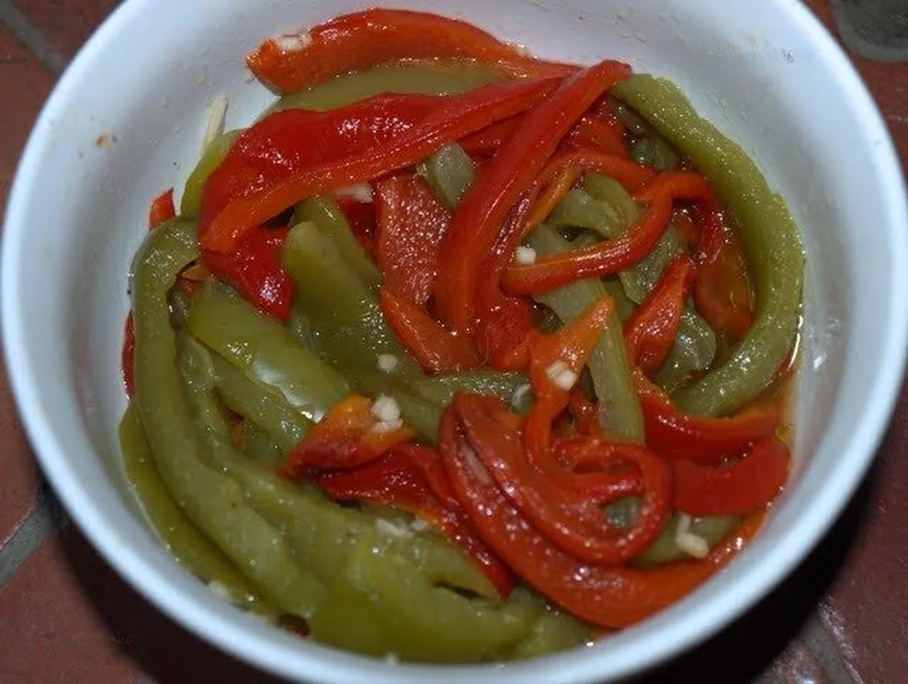 Poivrons marinés