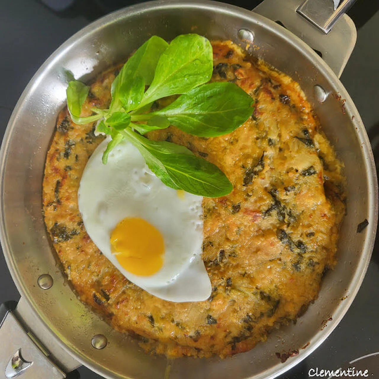 Bubble and Squeak avec Marmite et cheddar