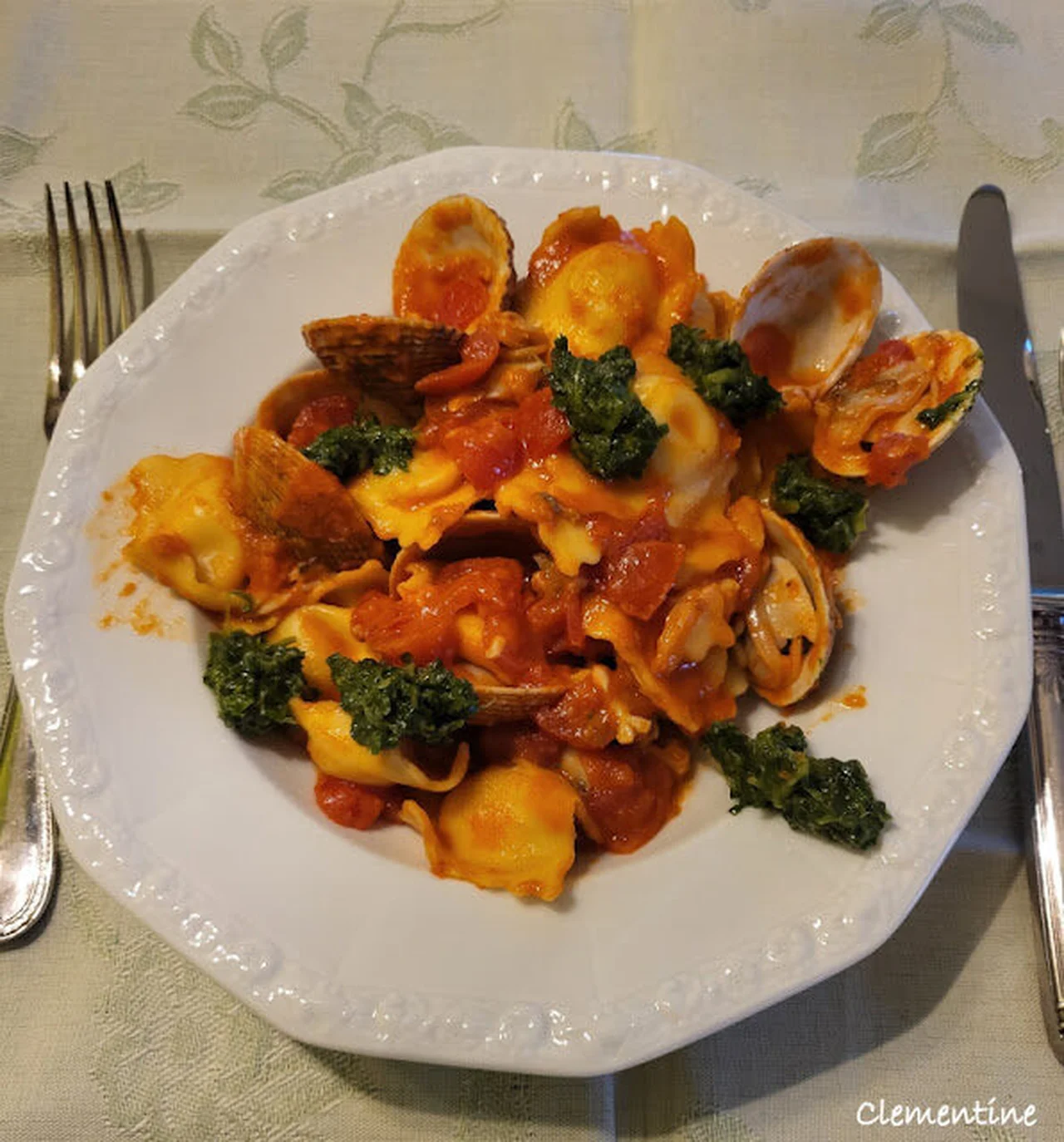 Cappelletti de Romagna aux palourdes et épinards