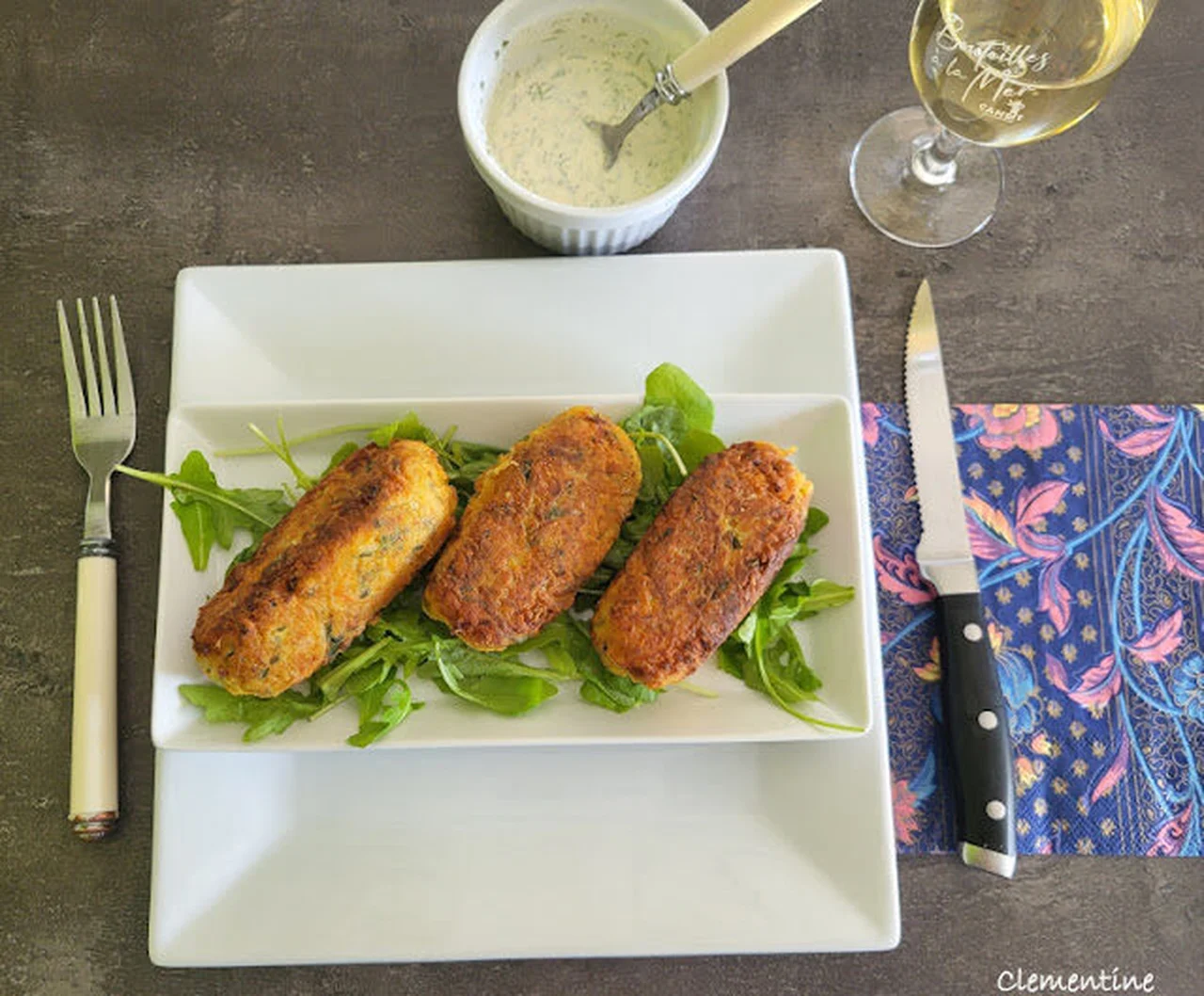 Croquettes de légumes sauce à l'aneth