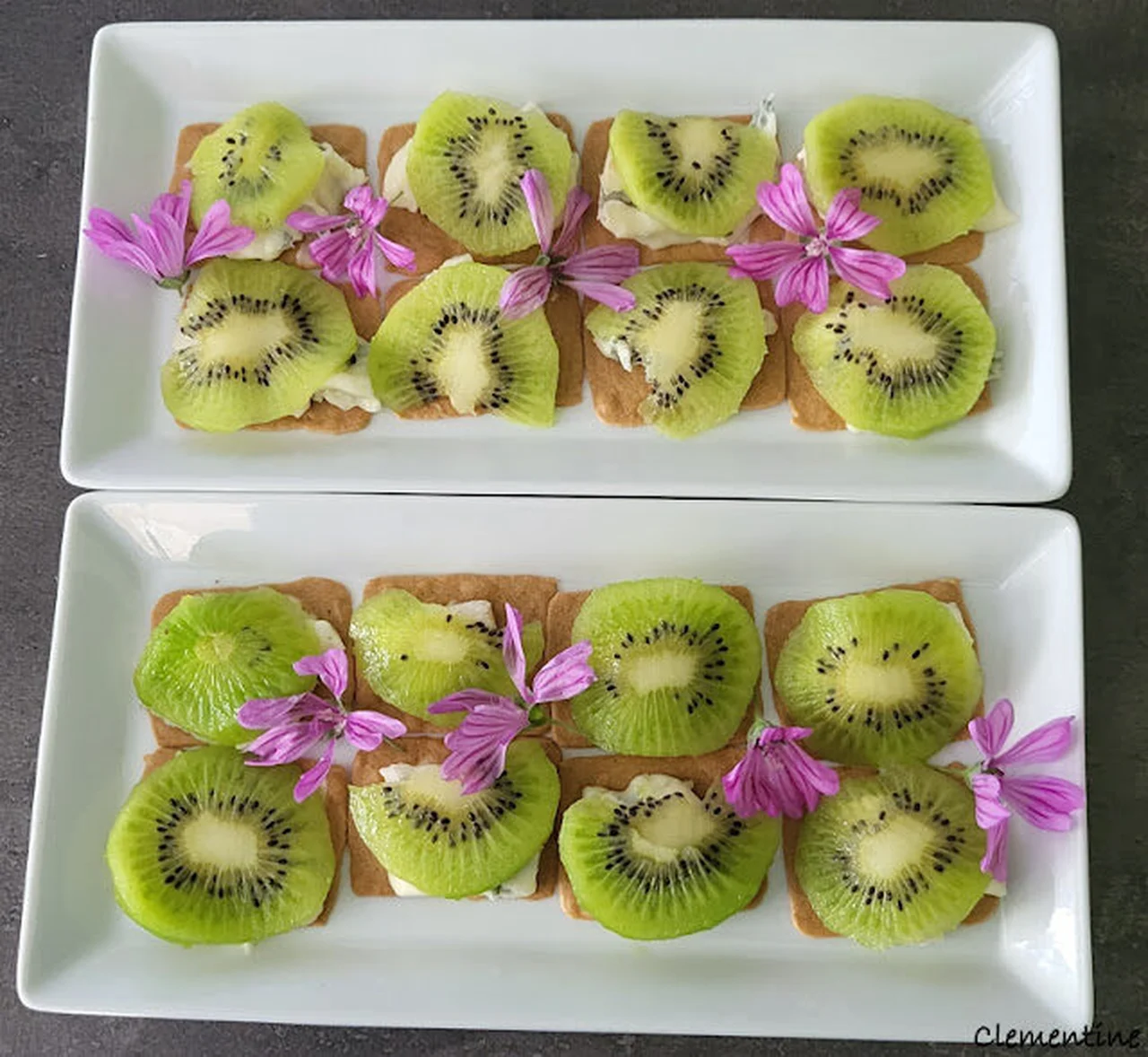 Gâteaux amandes, gorgonzola et kiwi