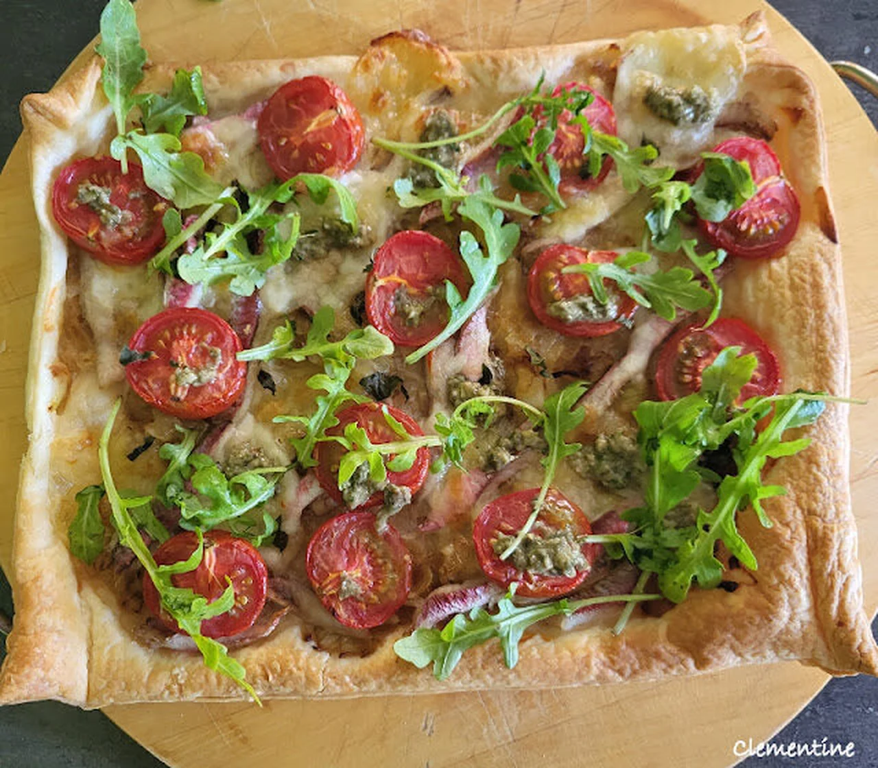 Tarte rectangulaire aux rougets