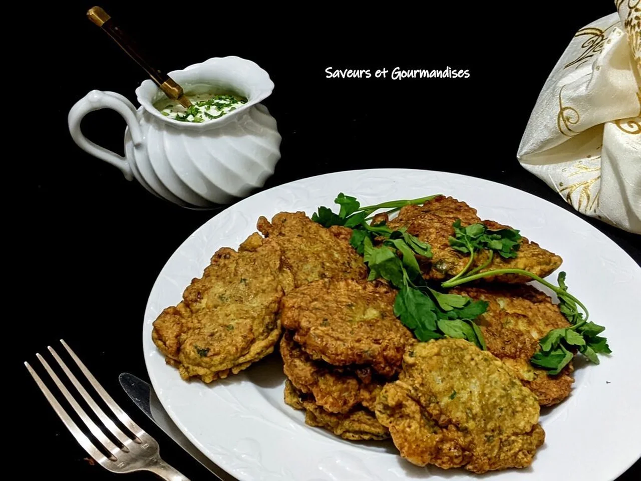 Beignets de chou-fleur au cumin et sauce yaourt