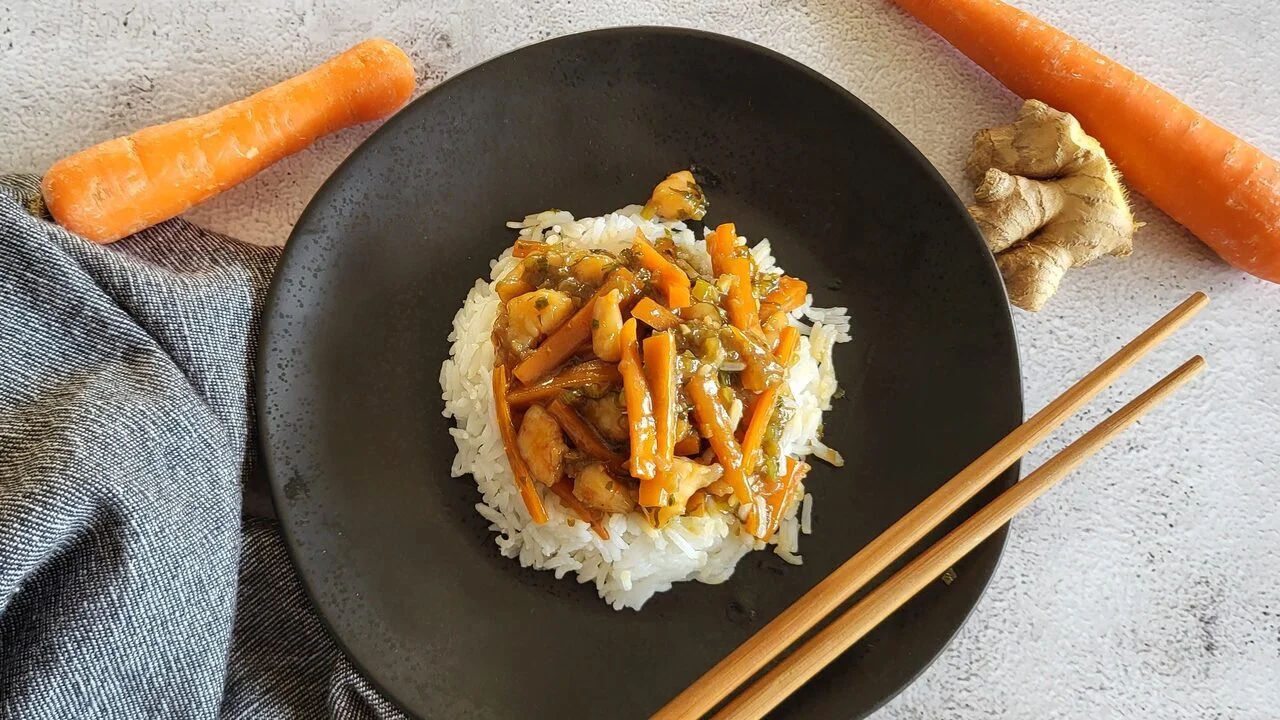 Bol renversé aux crevettes et gingembre