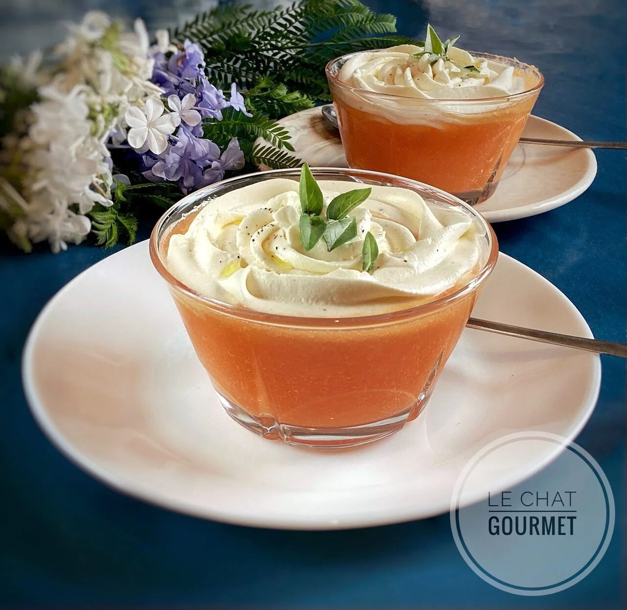 Gaspacho de melon et chantilly au chèvre