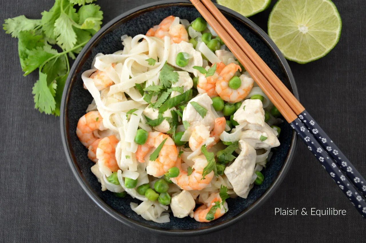 One pot pasta thaï aux crevettes et poulet