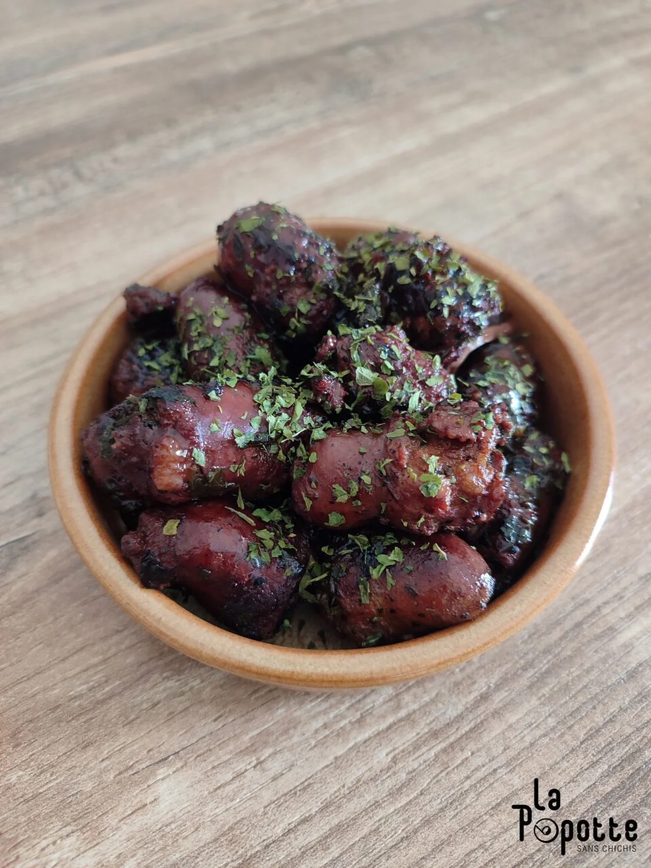 Chorizo al vino tinto