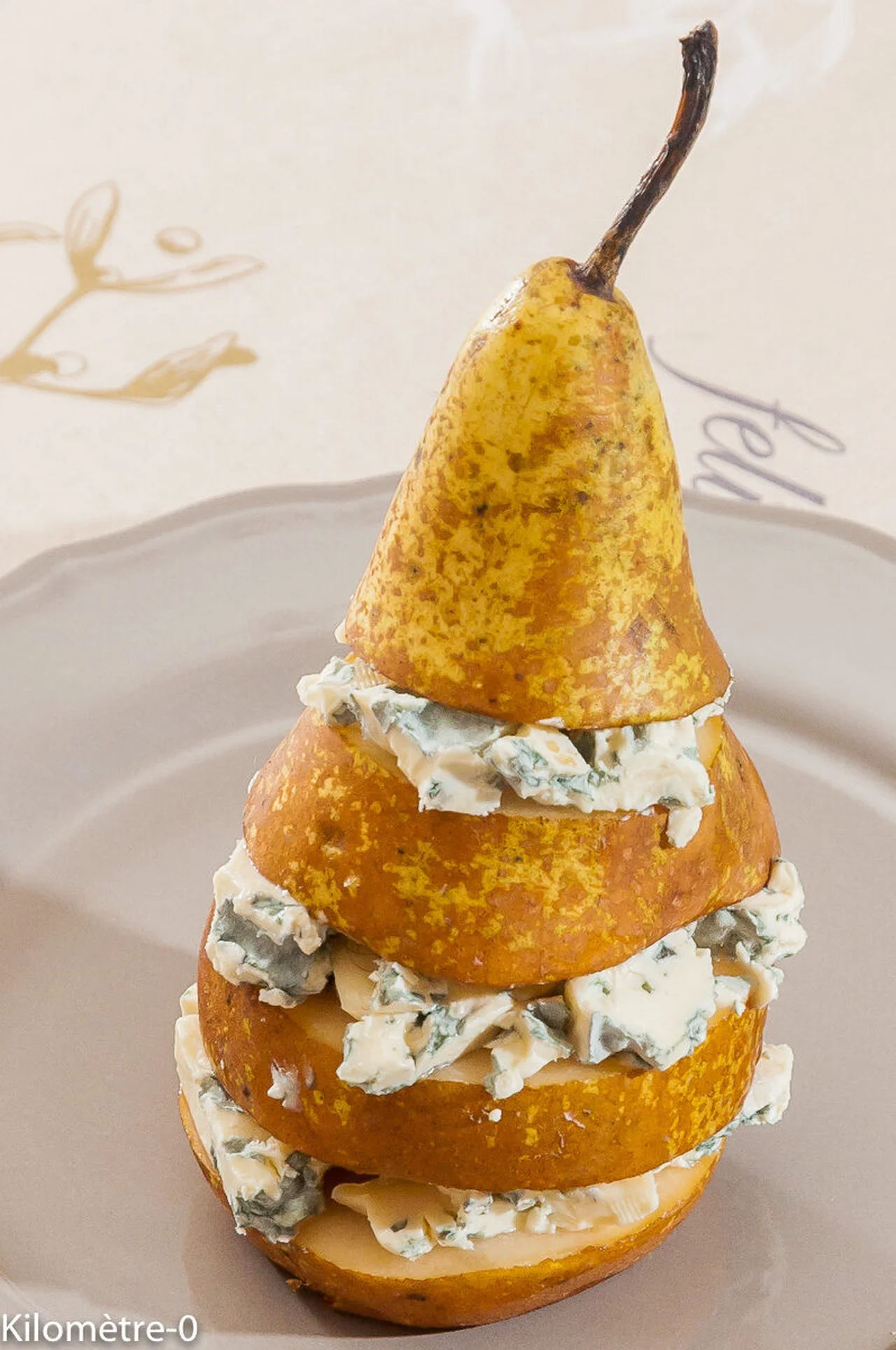Poire farcie à la fourme d'Ambert
