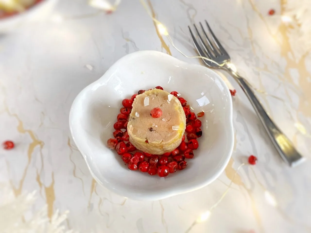 Foie gras mi-cuit pour l'apéritif