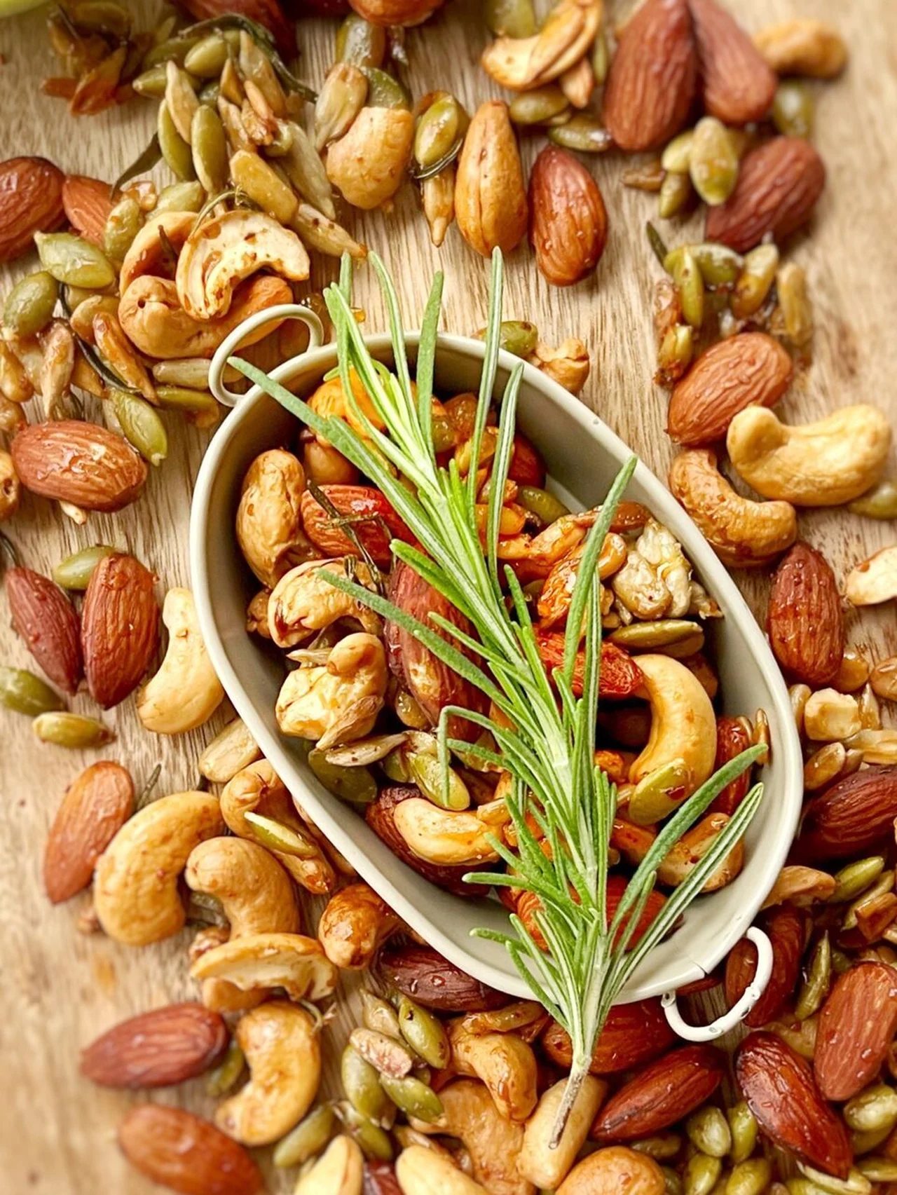 Graines grillées pour l'apéro «spicy nuts»