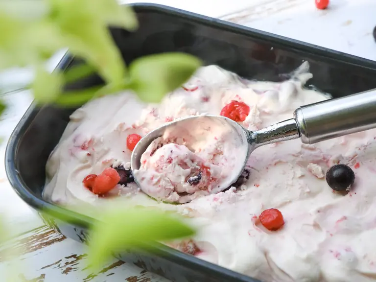 Yaourt glacé aux fruits rouges