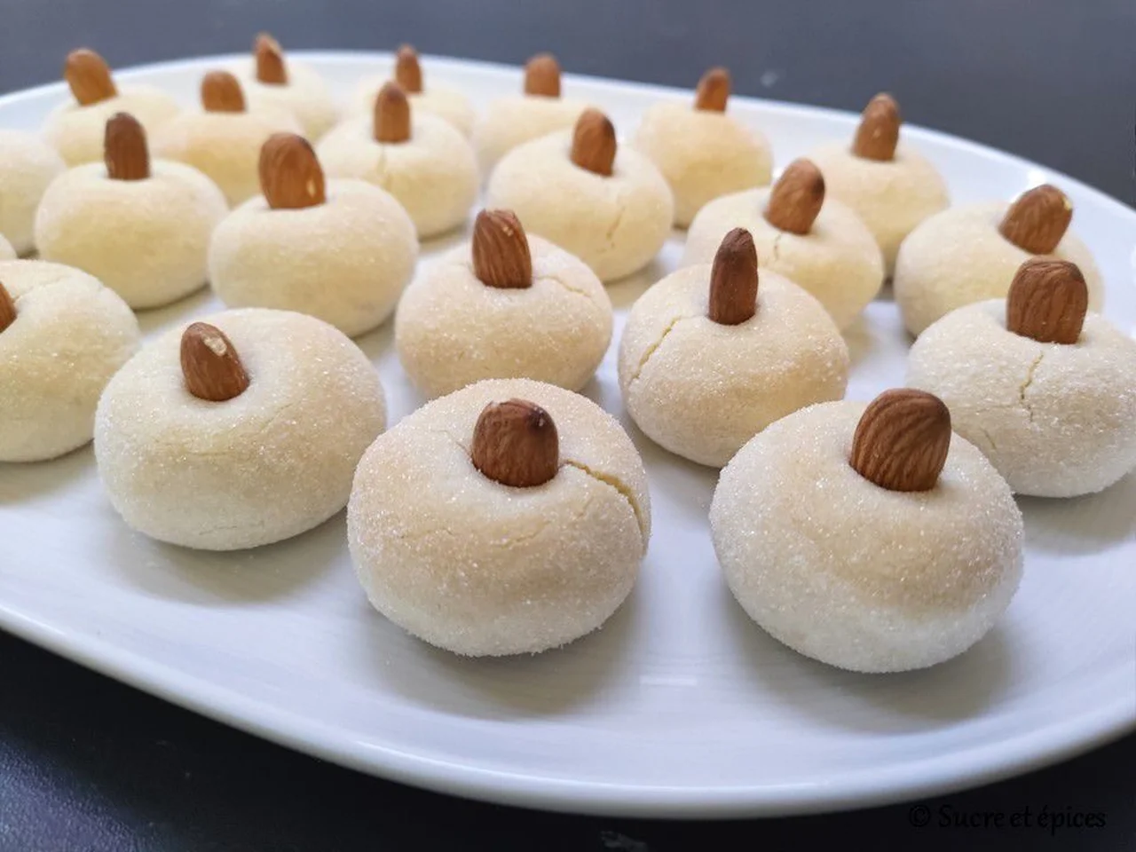 Biscuits italiens pâtes d'amande au citron