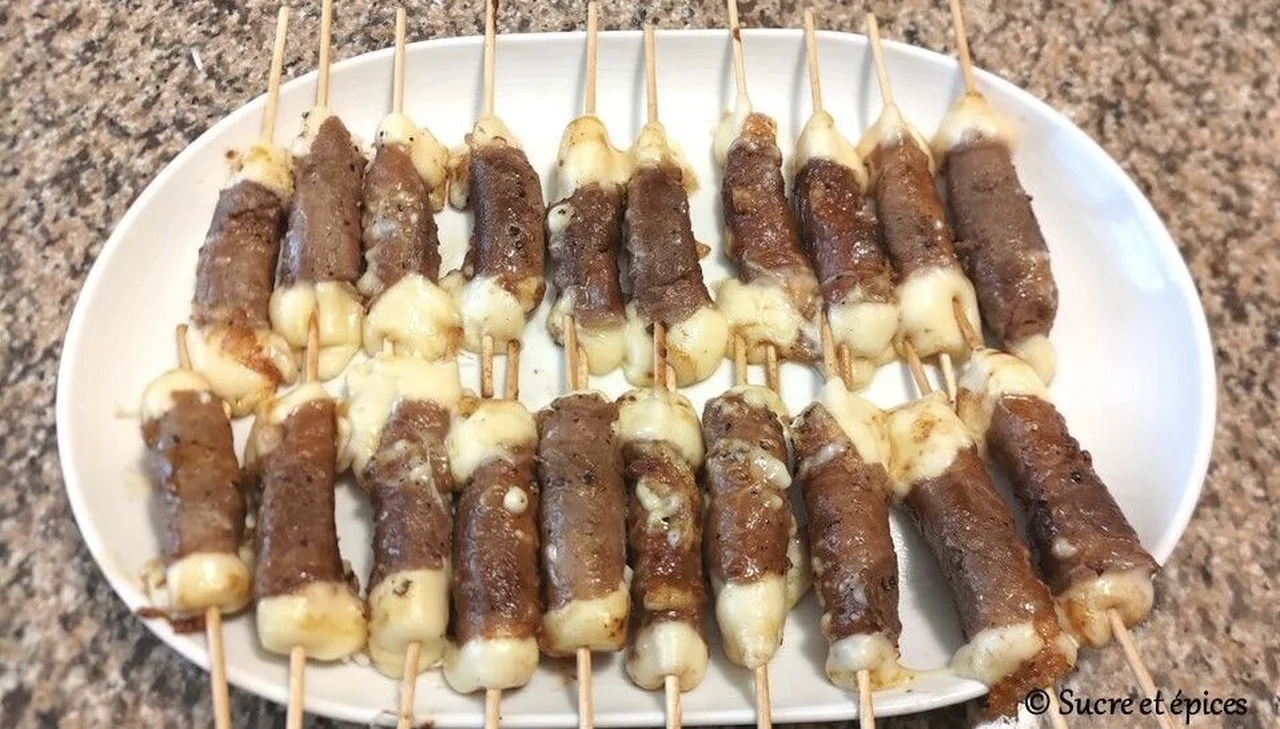 Brochettes de boeuf au fromage