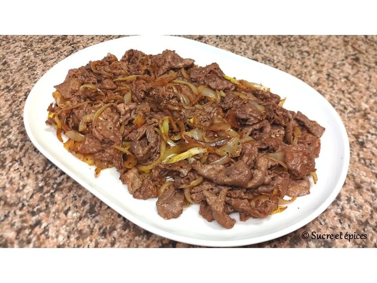 Carpaccio de boeuf aux oignons
