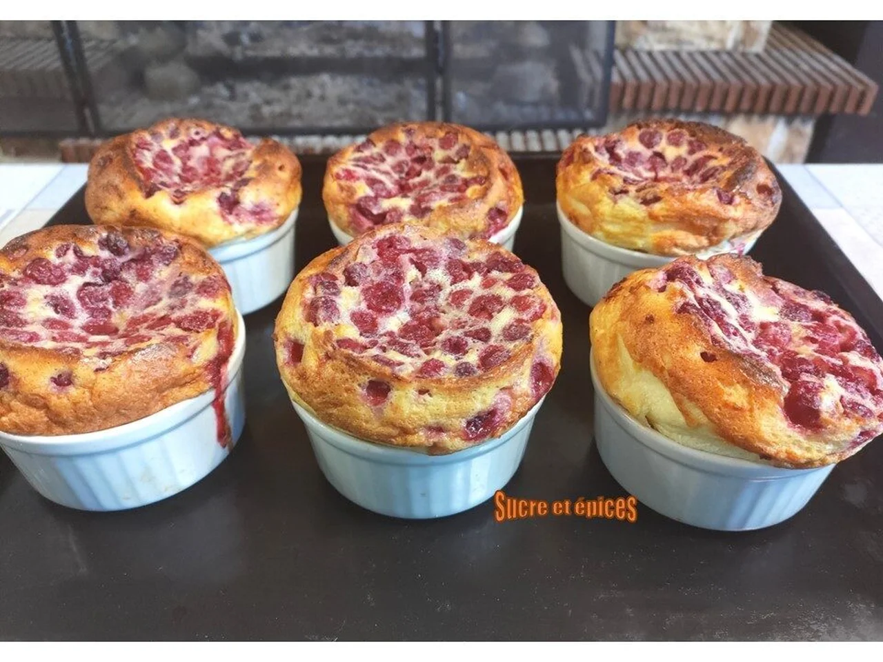 Clafoutis individuels aux framboises