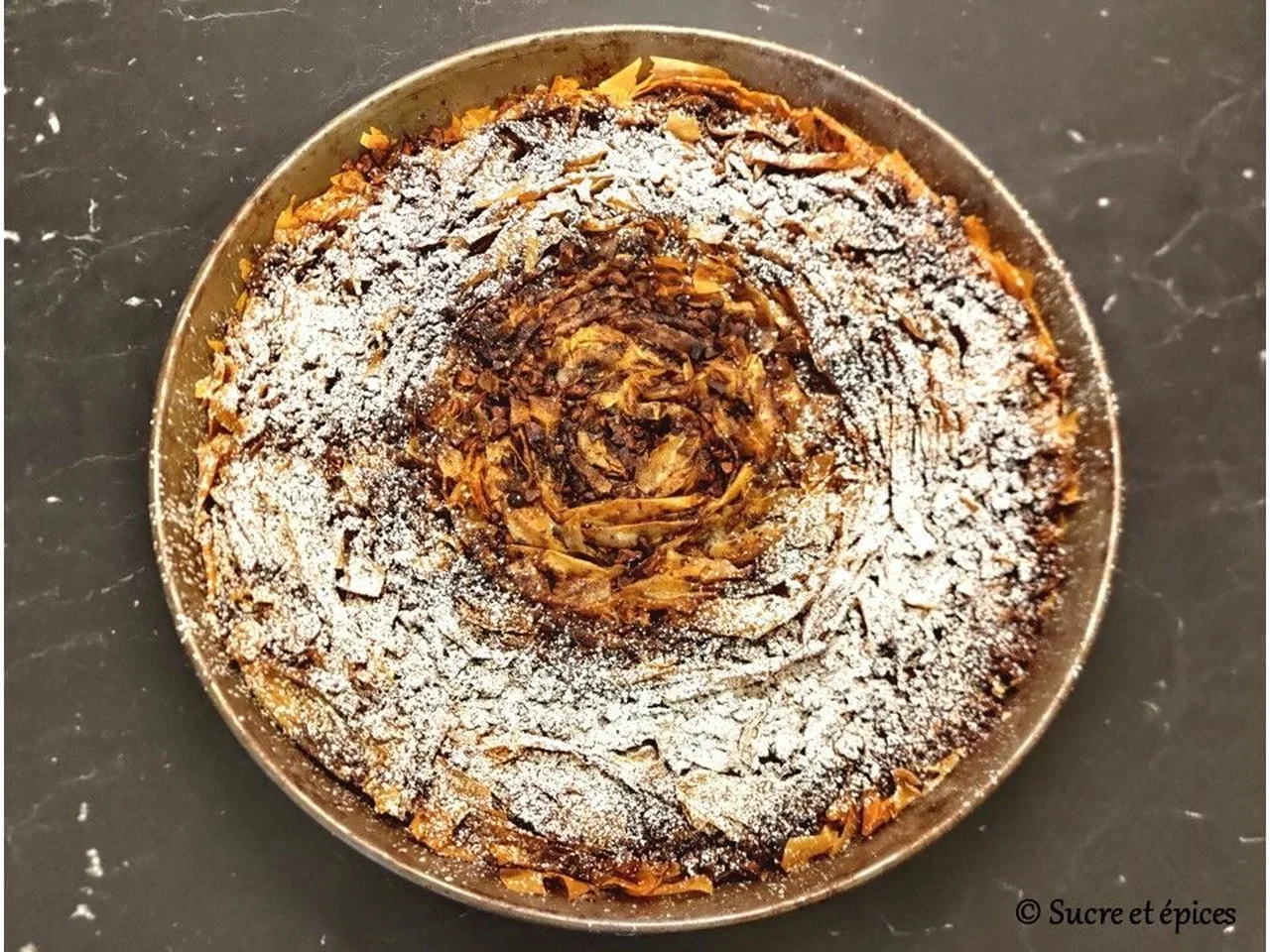 Crinkle cake chocolaté aux amandes façon baklava