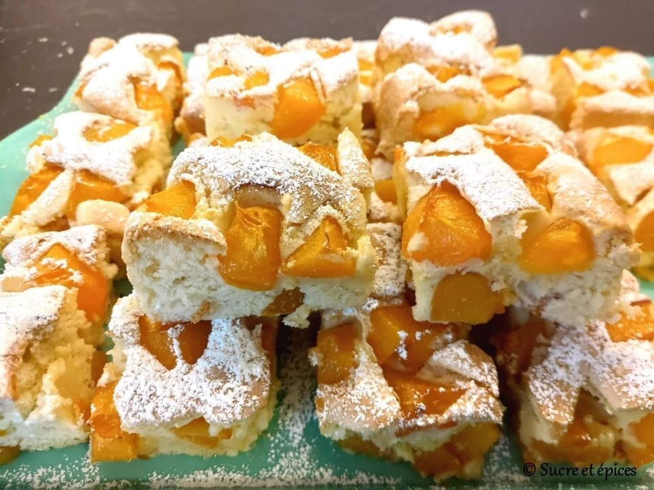 Gâteau moelleux aux abricots