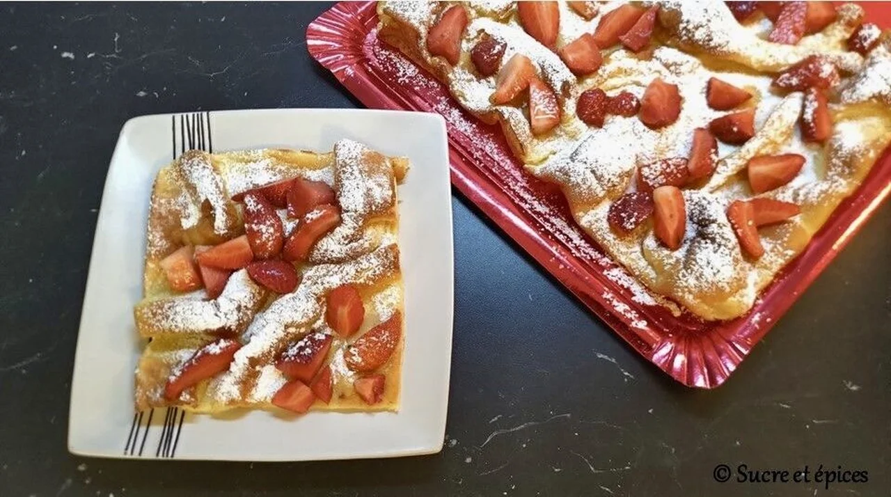 Pancake géant aux fraises