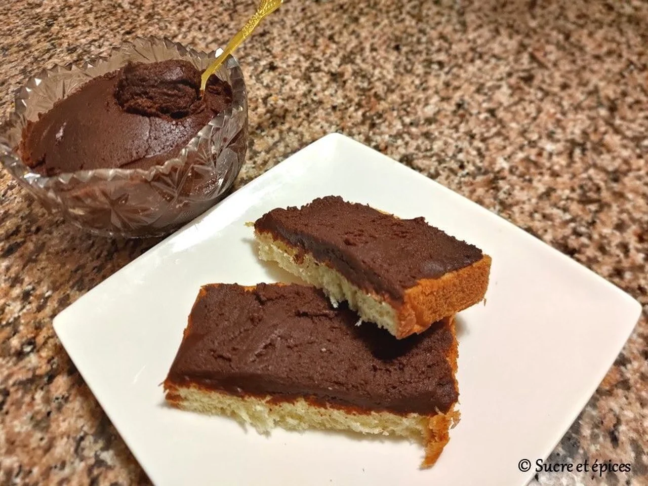 Pâte de biscuits au chocolat et praliné