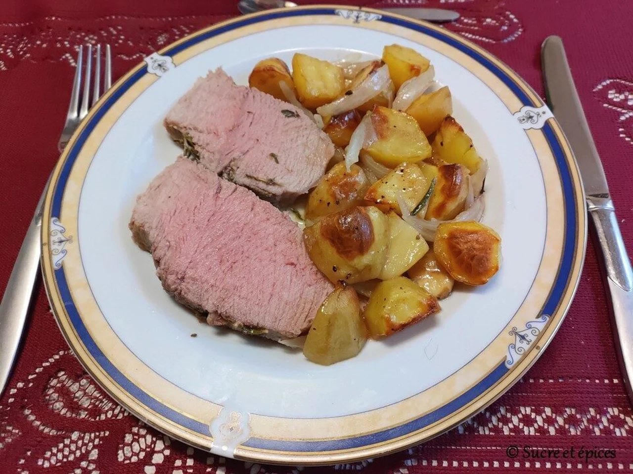 Rôti de veau et pommes de terre au four