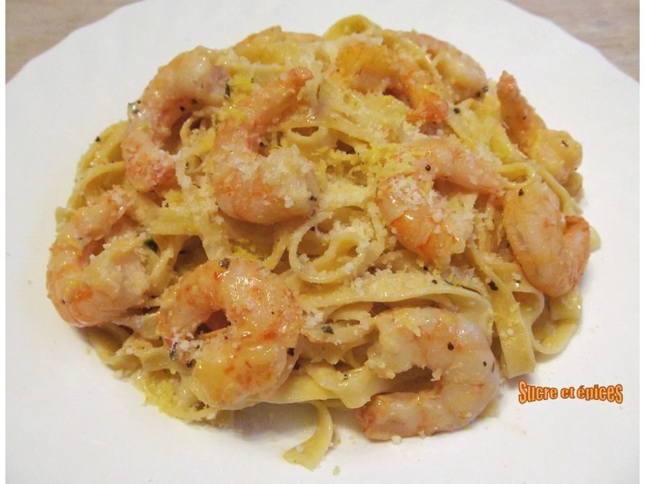 Tagliatelles aux crevettes sauce crémeuse