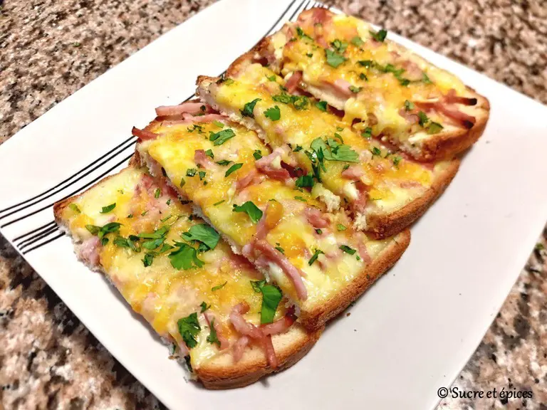Tartines gratinées au jambon et au fromage