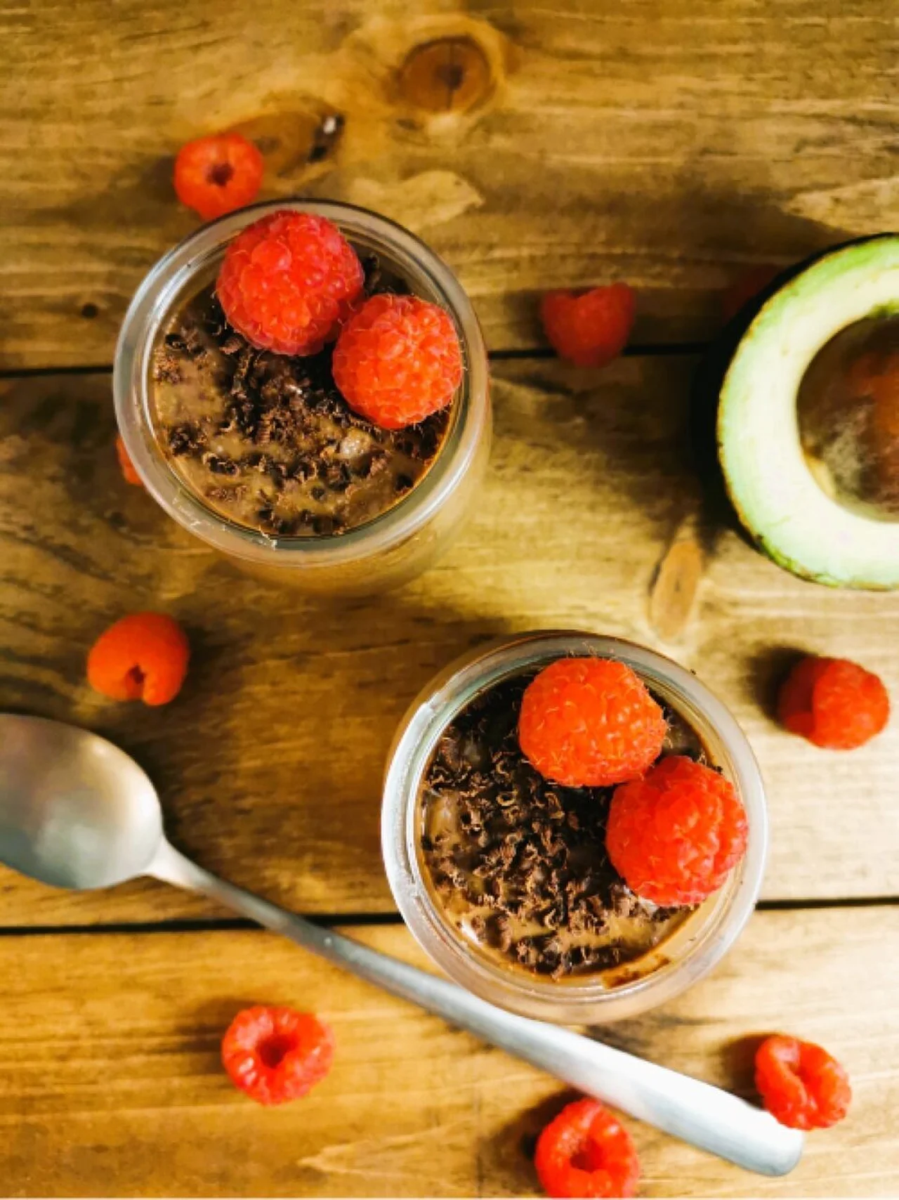 Crème chocolat-avocat végane