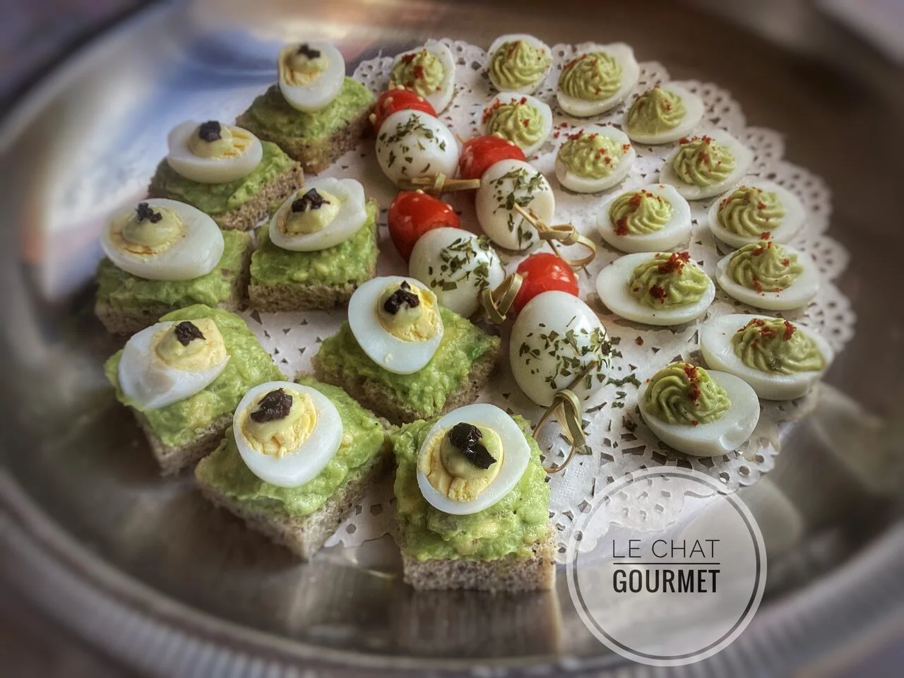 Œufs de caille mimosa à l'avocat