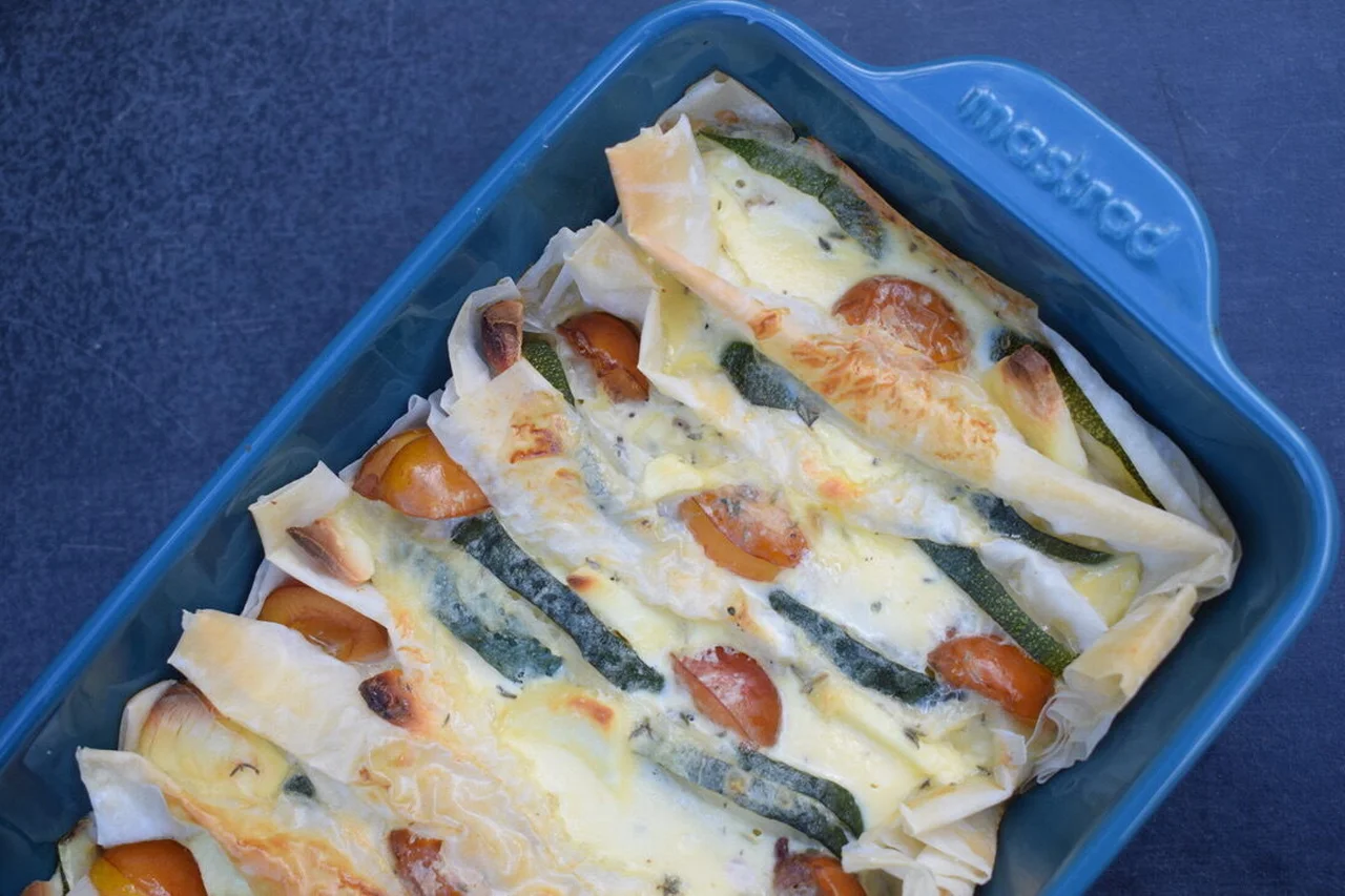 Crinkle cake courgettes, mirabelles et chèvre frais