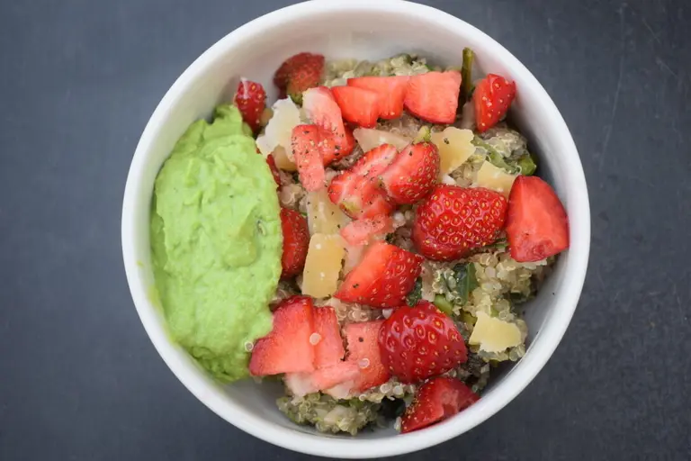 Tartinade de petits pois au chèvre frais et menthe